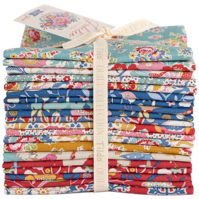 Fabric, 20 Fat 1/4s (20" X 22") bundle from Tilda, JUBILEE Collection 300187