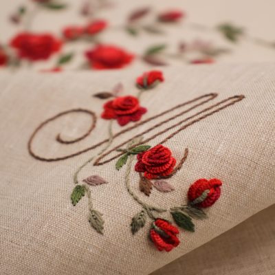 Rose by Rose / Di Rosa in Rosa Embroidery Book by Elisabetta Sforza fr –  SoKe